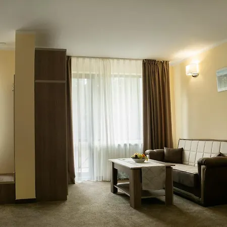Niken Hotel 3*